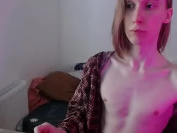 LauraFord – webcam model profile photo Image 16