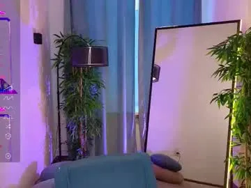 kai101010 – webcam model profile photo Image 5