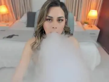 MadelynReeves – webcam model profile photo Image 6