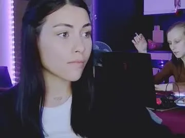 AmyBelmontt – webcam model profile photo Image 11