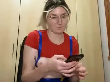 CassieGil – webcam model profile photo Image 10