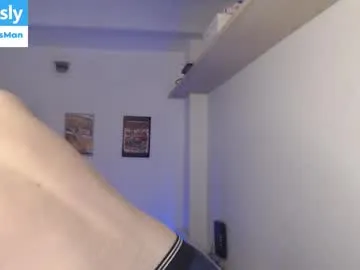 LunaValdez – webcam model profile photo Image 9