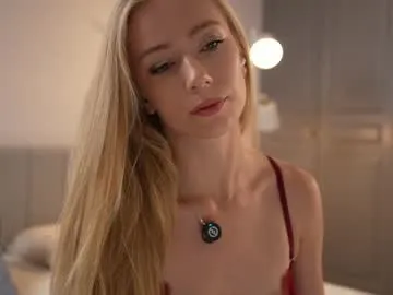 CassieGil – webcam model profile photo Image 17