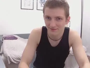 ChloeeGill – webcam model profile photo Image 2