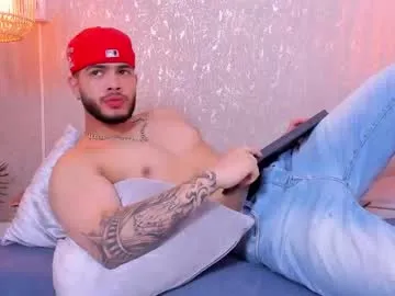 EmiRoseth – webcam model profile photo Image 8