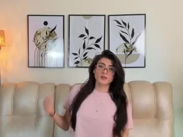 novi_rosse – webcam model profile photo Image 10