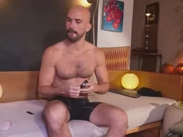 esthetics_boys – webcam model profile photo Image 11