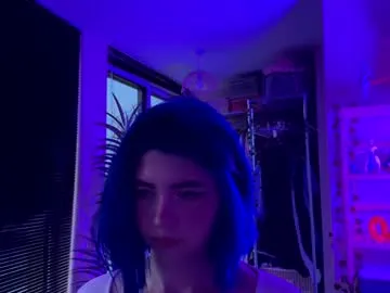 EmmilyCoopers18 – webcam model profile photo Image 12