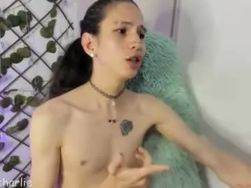 WILDDESIRES – webcam model profile photo Image 7