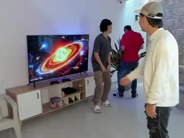 otouhu76 – webcam model profile photo Image 4