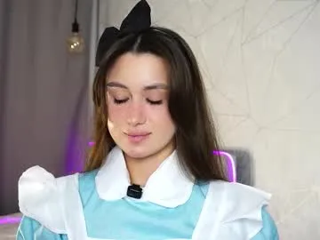 CassieGil – webcam model profile photo Image 13