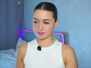 CassieGil – webcam model profile photo Image 18