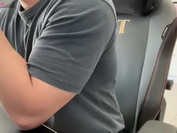 GianaBravo – webcam model profile photo Image 17