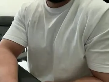 GianaBravo – webcam model profile photo Image 18