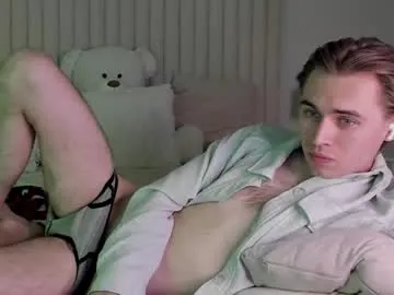 AirboyTy – webcam model profile photo Image 4