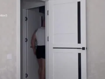 VeroniicaRoss – webcam model profile photo Image 15