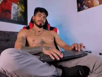 EmilyWeston – webcam model profile photo Image 5