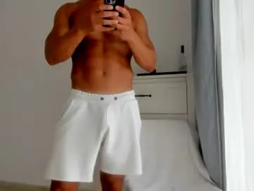 LisWalton – webcam model profile photo Image 8