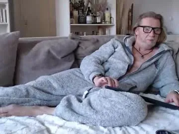 Miaxxlet – webcam model profile photo Image 5