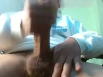 AlliNextDoor – webcam model profile photo Image 18