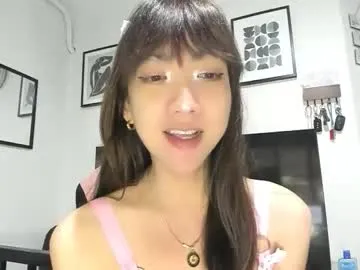 kate_yoshy – webcam model profile photo Image 16