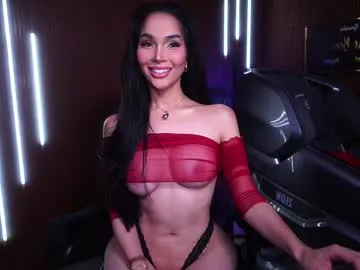 CassieGil – webcam model profile photo Image 2