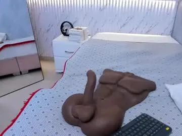 IsaRose – webcam model profile photo Image 17