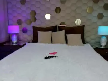 CassieGil – webcam model profile photo Image 12