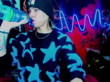 Noya – webcam model profile photo Image 19