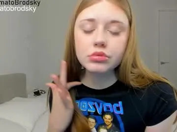 JadeMartinelli – webcam model profile photo Image 5