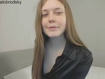 JadeMartinelli – webcam model profile photo Image 9