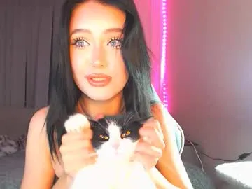 Tiny_fanny – webcam model profile photo Image 13