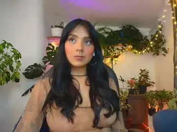 PaolaFalkon – webcam model profile photo Image 8