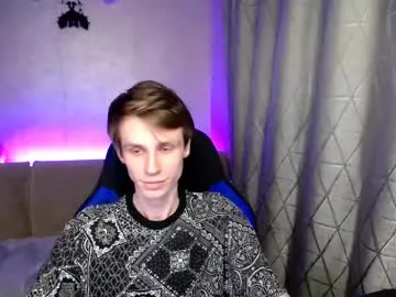 Donovan_Desmond – webcam model profile photo Image 7