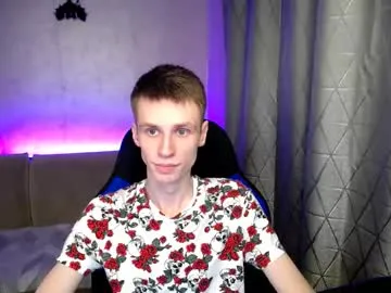 Donovan_Desmond – webcam model profile photo Image 8