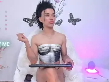 AmyBelmontt – webcam model profile photo Image 9