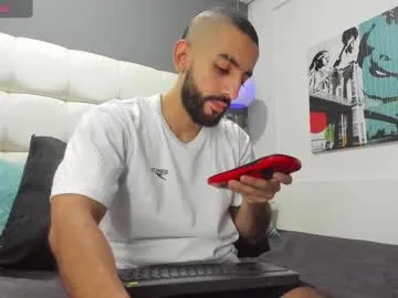 RYUTA_9911 – webcam model profile photo Image 2