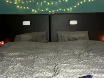 Emmy_Foxx – webcam model profile photo Image 4