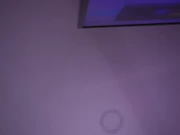 charlie_eusse – webcam model profile photo Image 7