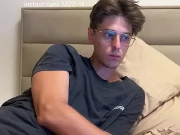 SofieLee – webcam model profile photo Image 2