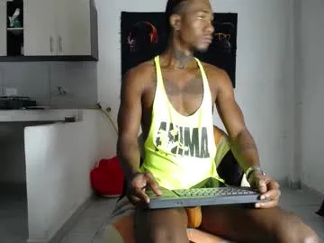 ShainaVaasquez – webcam model profile photo Image 3