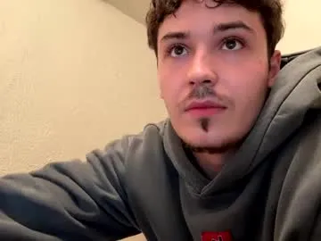 LillyPark – webcam model profile photo Image 18