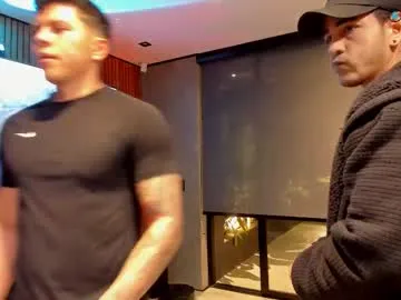 ZaraReyes – webcam model profile photo Image 5