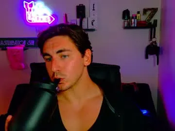 JuliaQuinn – webcam model profile photo Image 7