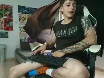 SkyLumen – webcam model profile photo Image 18