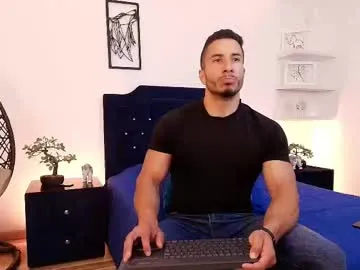 Juhone – webcam model profile photo Image 8