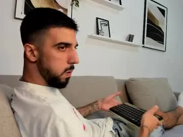 RafaelaKovalenkoo – webcam model profile photo Image 2