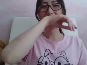 EmilyWeston – webcam model profile photo Image 19