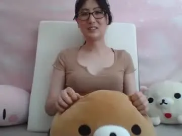 EmilyWeston – webcam model profile photo Image 2