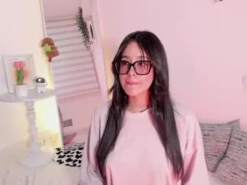 Emma_Lunny – webcam model profile photo Image 12